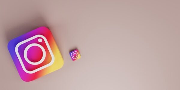 インスタでDMを削除すると相手側はこうなる！通知でバレる？復元できるのかなど詳しく紹介