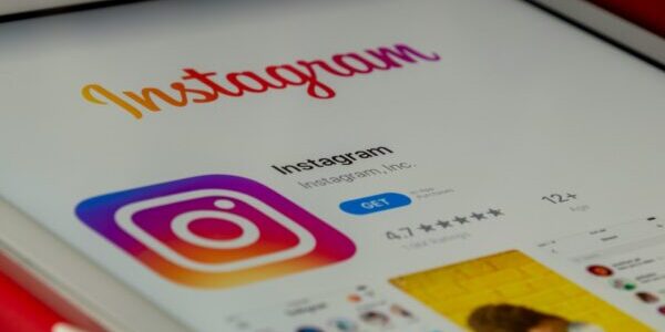 インスタをプロアカウントにしたらバレる？するとどうなる？一般人でも使えるのかなどマルっと解説